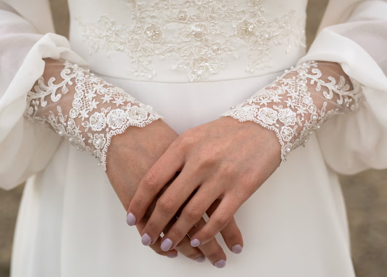Ivory lace wedding dress long sleeve button back long train gown lace & chiffon Wedding Dresses