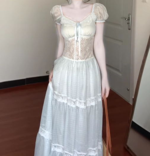 Gentle blue lace puff sleeve dress holiday temperament waist A-line long skirt R0862