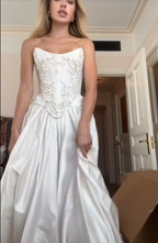 A Line Lace Up Back Strapless Wedding Dresses Simple Bridal Gowns Long Beautiful Bridal Gown