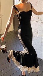 Elegant Spaghetti Straps Black Satin Layered Mermaid Evening Dress Long Birthday Party Gown