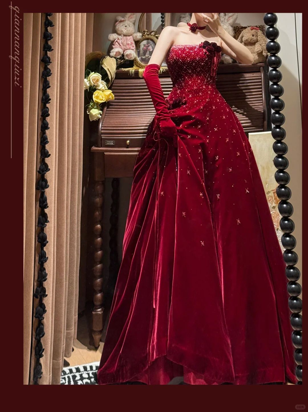 Vintage Strapless Red Velvet Sequin Beaded Long Evening Gown Party Dress