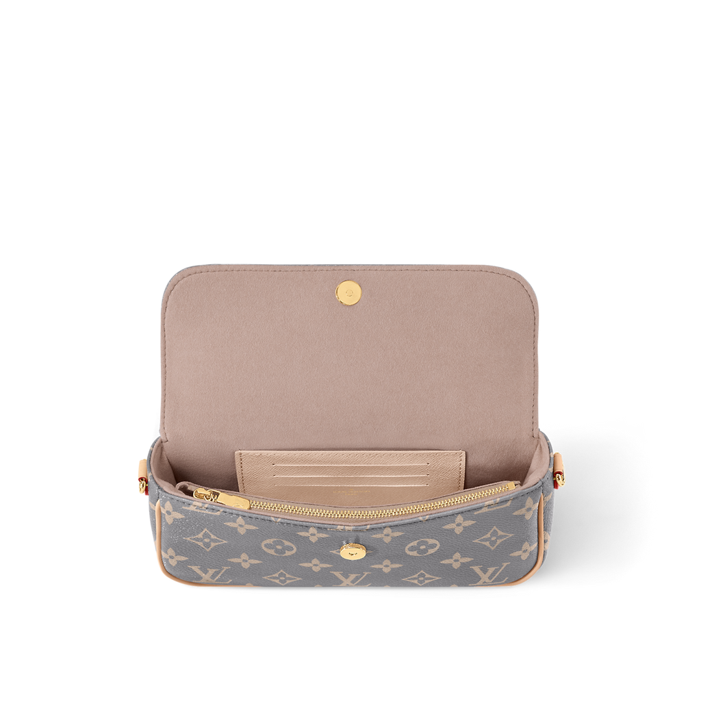 Louis Vuitton M12778 Wallet on Chain Ivy