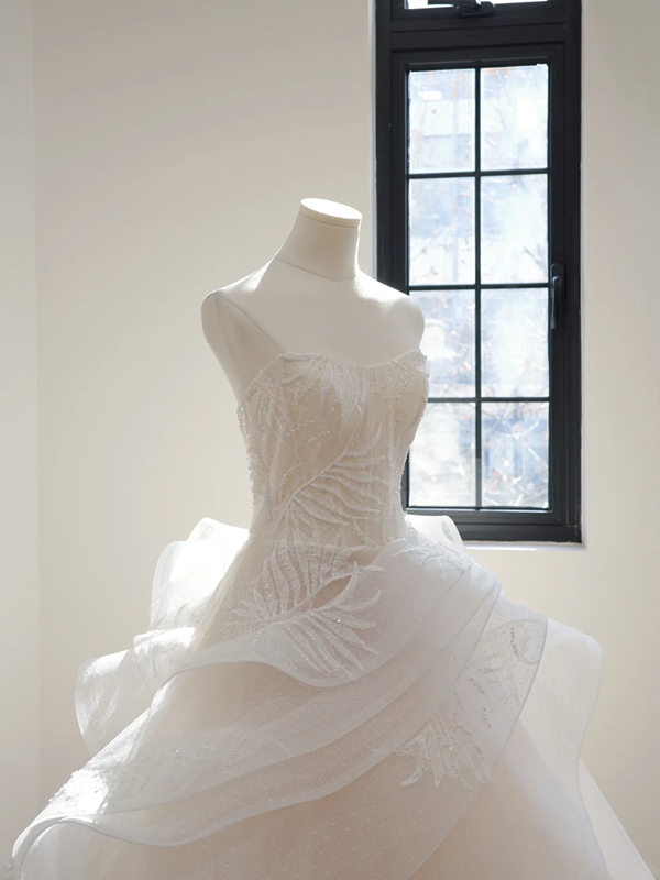 Light nude pink strapless fitted waist long ball gown/bridal dress R8528