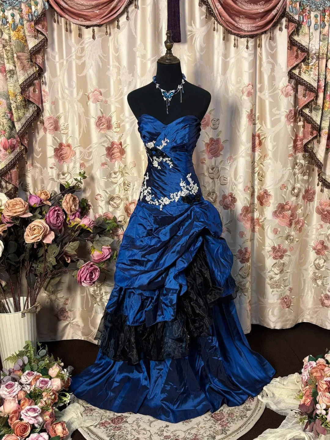 Vintage Strapless Navy Blue Satin Pleated Mermaid Party Dress Long Birthday Prom Dress Evening Gown