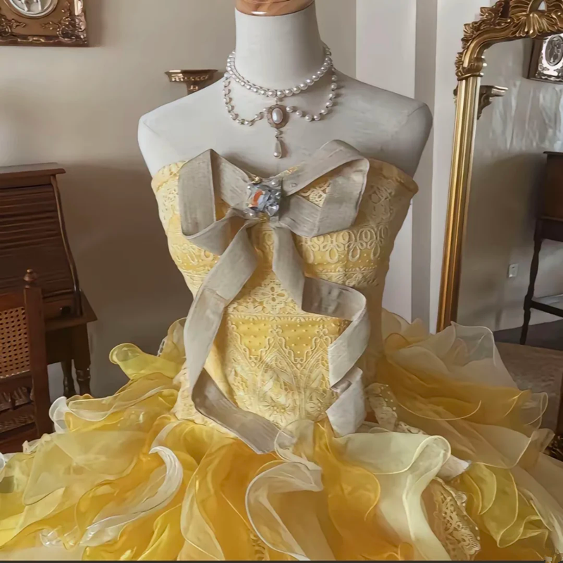 Yellow strapless, fitted waist, tulle skirt ball gown, wedding dress R7250