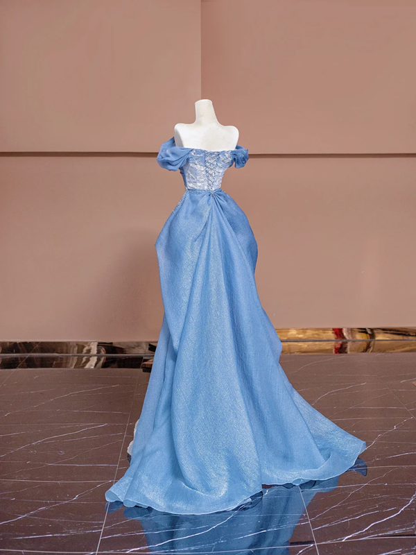 Light blue off-the-shoulder fitted long ball gown R8379