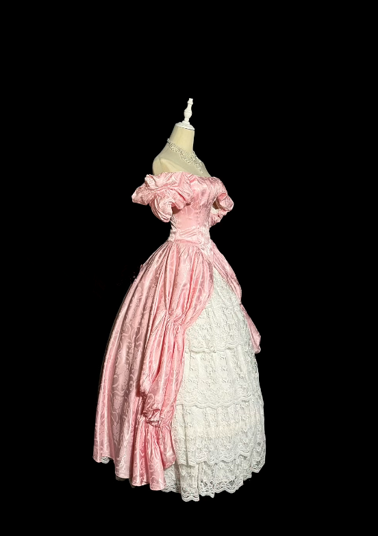 Light pink off-the-shoulder fitted waist slim-fitting ball gown with a full skirt R8107