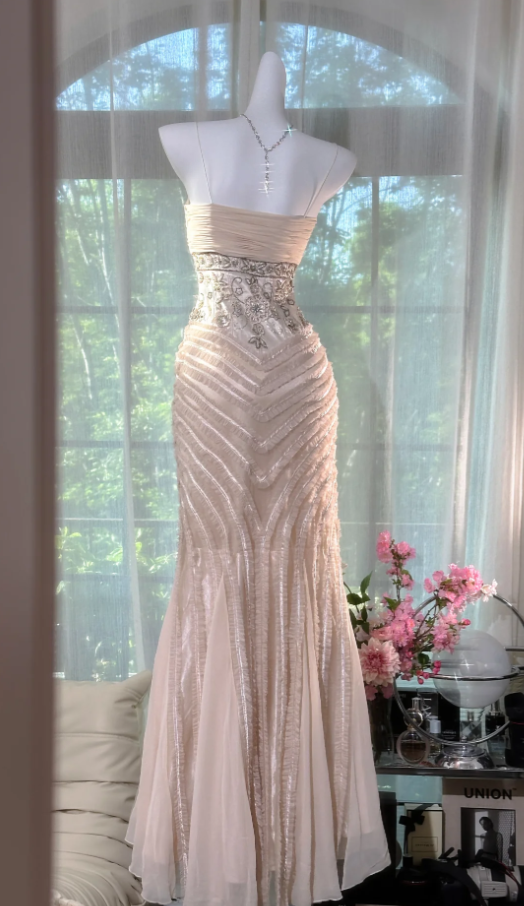 Classy Spaghetti Straps Chiffon Beaded Mermaid Evening Dress Long Party Gown