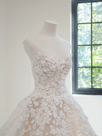 Off-white strapless floral appliqué fitted waist puff skirt long ball gown/bridal dress R8465