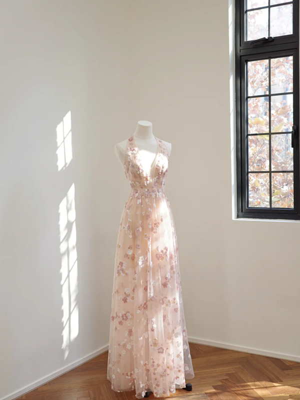 Light pink halter neck fitted waist sequined long ball gown/bridal dress R8531