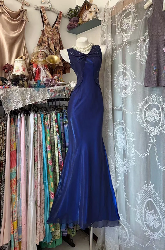 Sleeveless Waist-Cinched Slim-Fit Floor-Length Mermaid Ball Gown in Deep Blue R7418