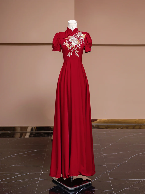 Red Chinese-style neckline, fitted waist, long ball gown/bridal dress R8319