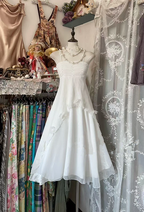 White halter-neck high-waisted midi ball gown R7460