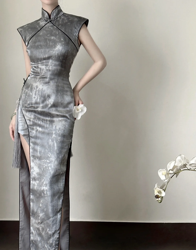 Gray sleeveless Chinese‑collar waist‑cinched slim‑fit bodycon elegant slit prom gown R8007