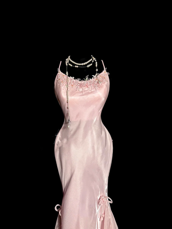 Light pink halter-neck fitted bodycon sexy ball gown R8111