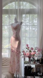 Light pink floral print halter-neck fitted long elegant ball gown R7657