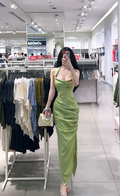 Light green halter neck, fitted waist, pleated hip-hugging sexy long ball gown R7889
