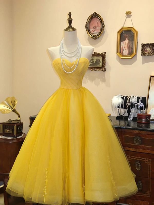 Yellow strapless fitted waist slim-fitting ball gown/bridal dress R7176