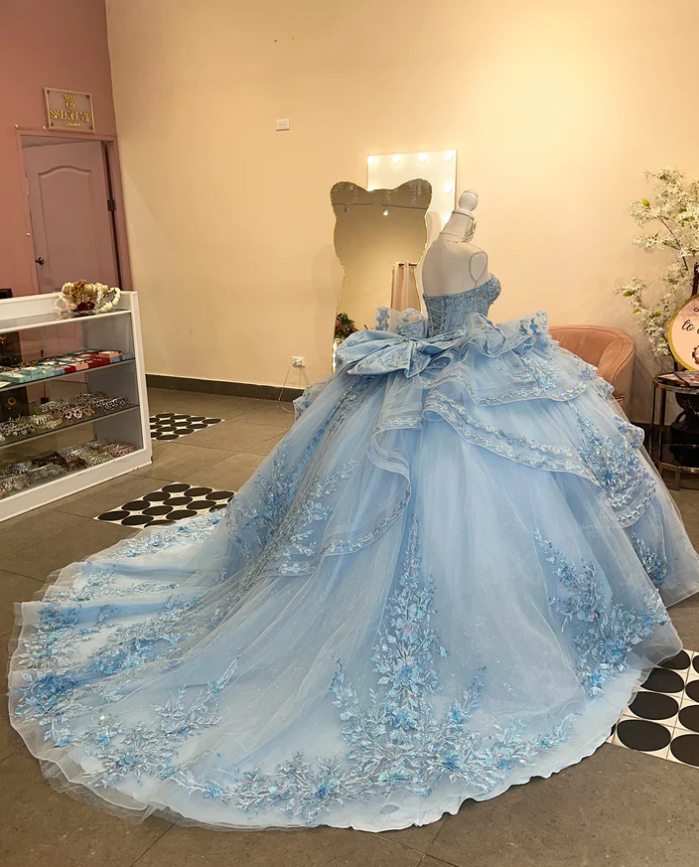Pretty Strapless Blue Tulle Sequins Appliques Ruffles Tiered Bow Knot Sweet 15 Dress Quinceanera Dress SP571