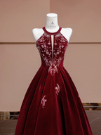 Red halter-neck, fitted waist, full skirt, long ball gown, bridal dress R8352