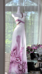 White dress with purple floral print, one-shoulder design, fitted waist, long ball gown R7620