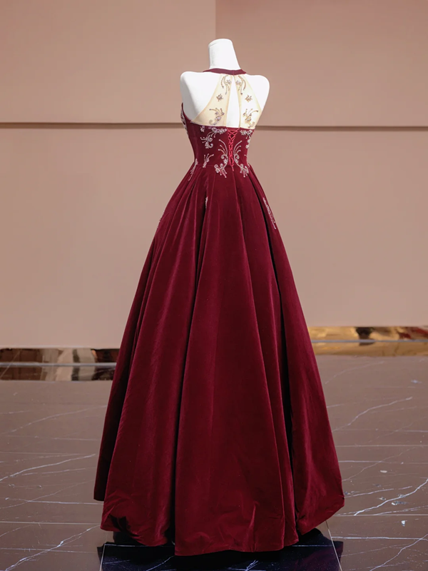 Red halter-neck, fitted waist, full skirt, long ball gown, bridal dress R8352