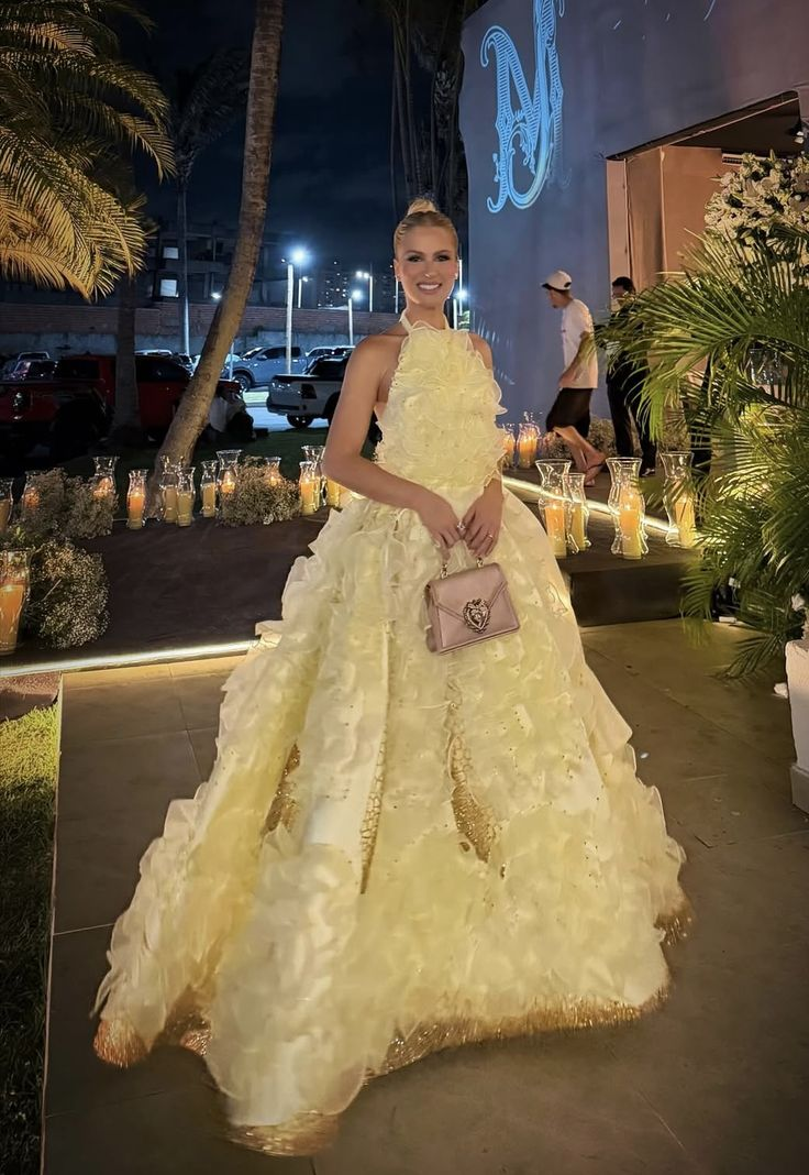 Chic Yellow Halter Satin Tulle Pleated Beaded Long Prom Dress Backless Party Dress SP1130
