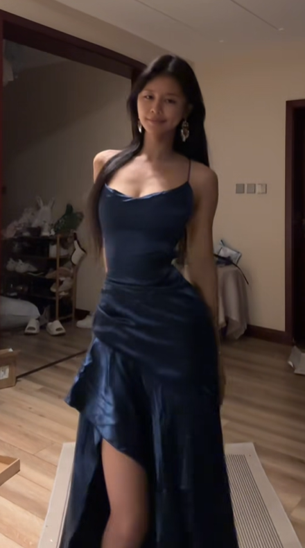 Dark blue halter-neck fitted waist slim slit sexy long ball gown R8069