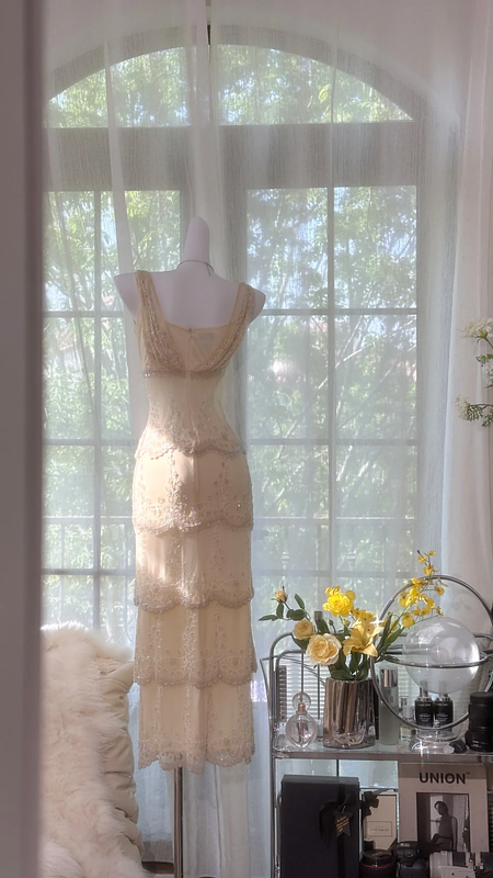 Light yellow V-neck fitted waist slim hip-hugging sexy long ball gown R7661