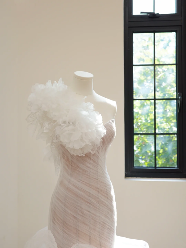 Light pink strapless fitted waist bodycon dress with sexy white skirt sexy ball gown/bridal gown R8502