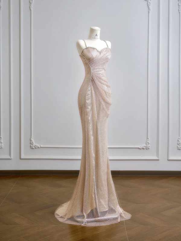 Light champagne-colored halter-neck fitted waist bodycon long ball gown R8185