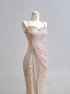 Light champagne-colored halter-neck fitted waist bodycon long ball gown R8185