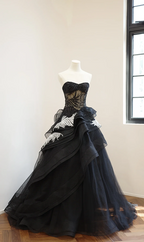 Black strapless lace dress with a fitted waist and full skirt, long ball gown R8541