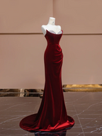 Red strapless, fitted, long, sexy ball gown/bridal dress R8358