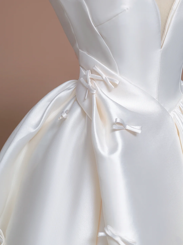White strapless sexy fitted waist full skirt satin long ball gown/bridal dress R8301