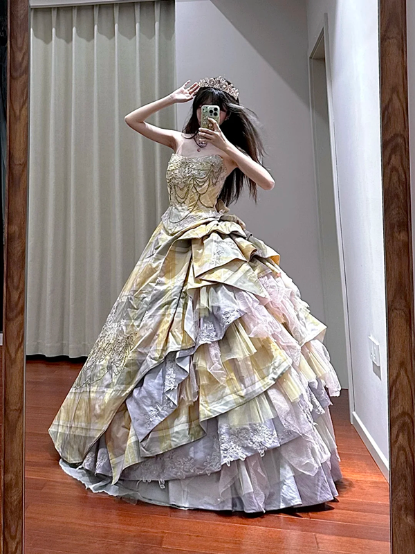 Light yellow strapless, fitted waist, full skirt, long ball gown R8635