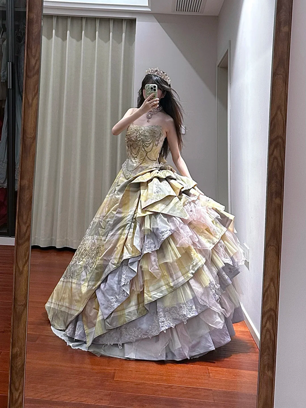 Light yellow strapless, fitted waist, full skirt, long ball gown R8635