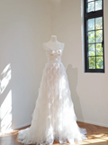 White halter-neck fitted long ball gown/bridal dress R8447