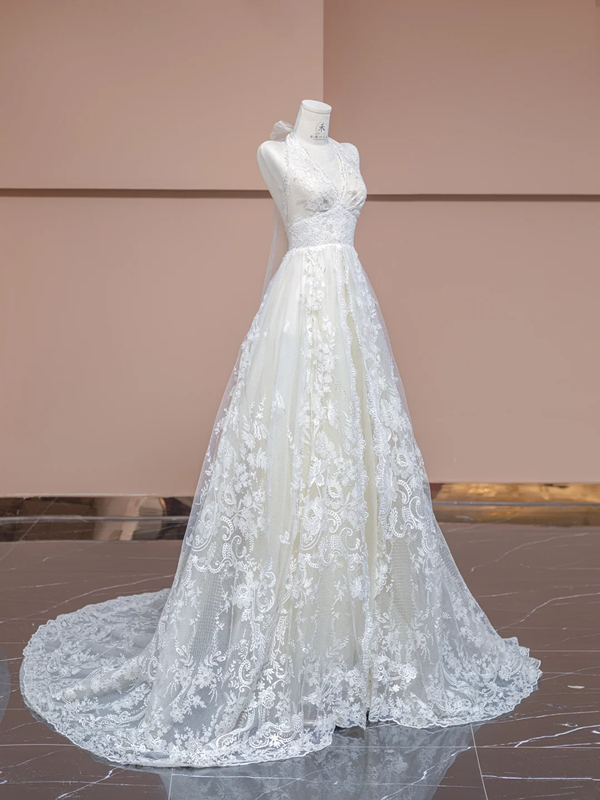 Off-white halter neck fitted waist long lace ball gown, elegant wedding dress R8331
