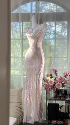 Light pink floral print halter-neck fitted long ball gown R7628