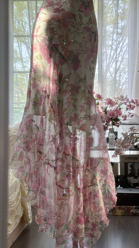 Light pink floral print halter top, fitted waist, irregular hem, long ball gown R7667