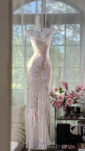 Light pink floral print halter-neck fitted long ball gown R7628