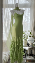 Light green halter-neck fitted long ball gown R7682