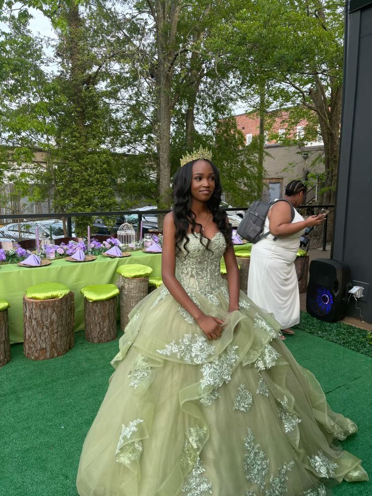 A Line Green Quinceanera Dress Lace Appliques Sweet 16 15 Ball Gown   cg25907