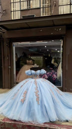 Elegant Ball Gown Off Shoulder Long Appliques Tulle Princess Gown Quinceanera Dress for Sweet 16    cg25665