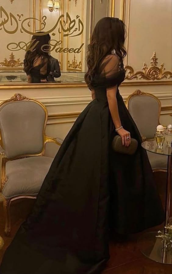 Vintage Black High Low Prom Dresses Ball Gown Long Satin Simple Evening Gowns Off Shoulder Elegant Women Special Occasion Dress