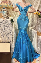 Vintage V Neck Embroidery Satin Beaded Mermaid Party Dress Blue Long Prom Dresses SP1780