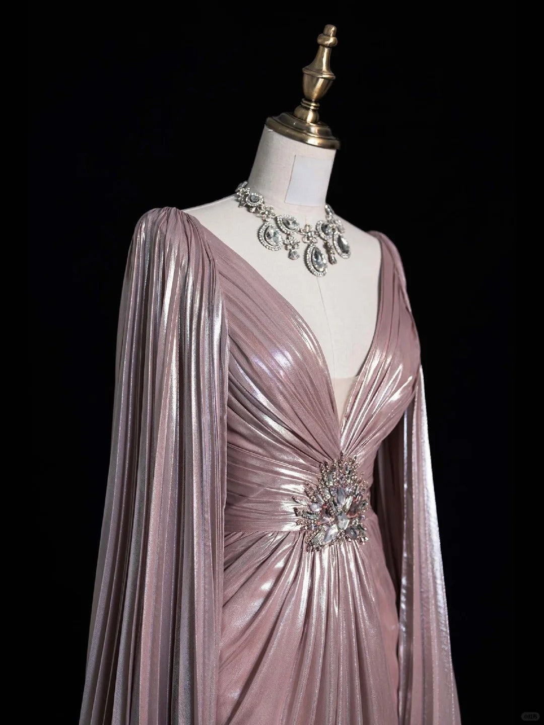 Luxury A line Evening Prom Dress Long Sleeve V neck Shiny Custom Made Party Gowns