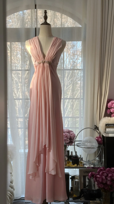 Light pink sleeveless fitted waist bodycon long ball gown R7712