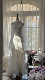 White halter-neck fitted bodycon long ball gown R7718